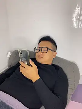 lixiaoshuai8 online show from November 2025 05:29:01 AM