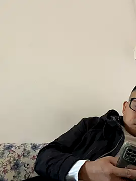 lixiaoshuai8 online show from December 2025 06:01:02 AM