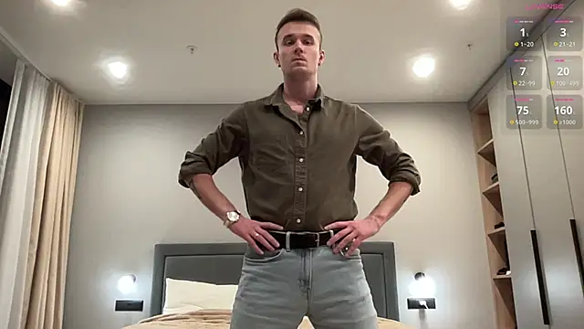 cute mark online show from November 2025 07:40:01 PM