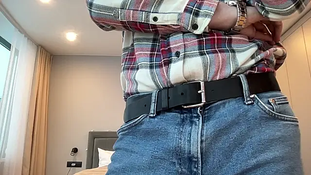 cute mark online show from December 2025 07:29:01 AM