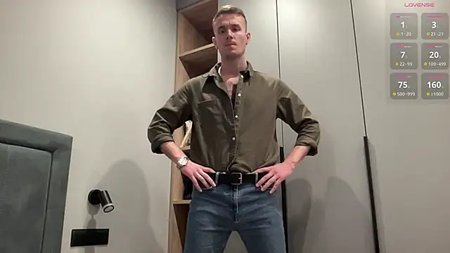 cute mark online show from November 2025 02:39:02 PM