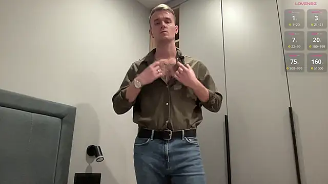 cute mark online show from October 2025 03:22:02 PM