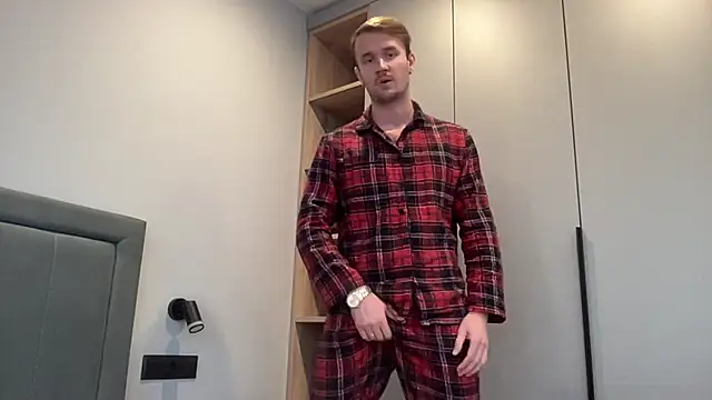 cute mark online show from September 2025 03:06:01 PM
