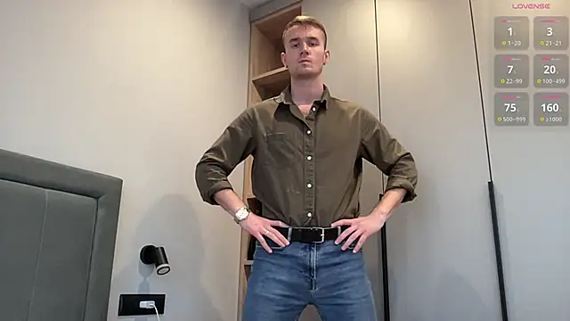 cute mark online show from October 2025 01:21:02 PM