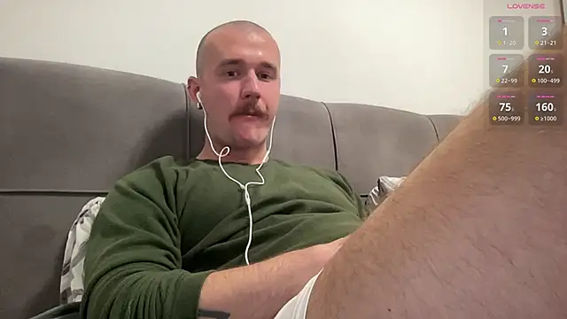 cute mark online show from December 2024 06:27:02 PM