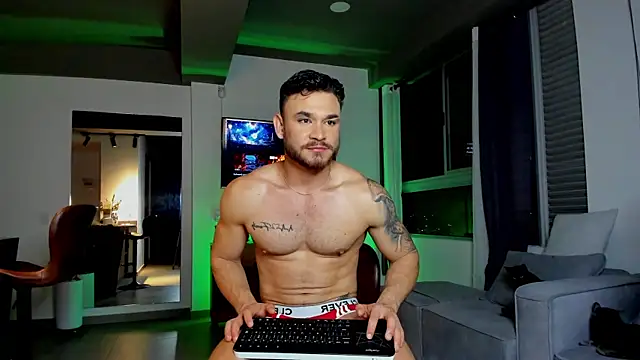 Snapshot of Maximo_Marcelo chatting on February 2025 02:08:02 AM Maximo Marcelo online show from February 2025 02:08:02 AM