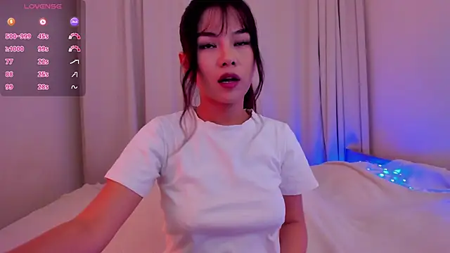 moonlight8  online show from December 2025 12:29:02 PM