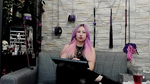 CruelMistress online show from June 2026 12:55:01 AM