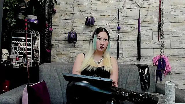 CruelMistress online show from March 2026 01:18:02 AM