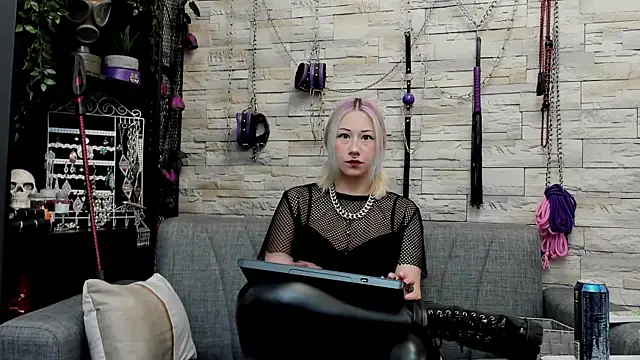 CruelMistress online show from May 2026 12:48:01 AM