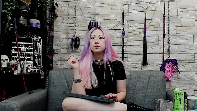 CruelMistress online show from June 2026 11:54:02 PM