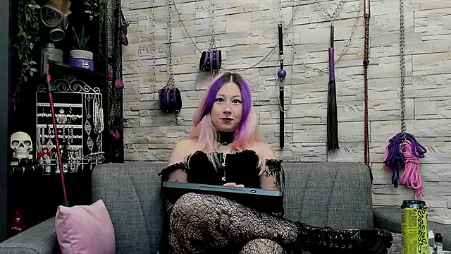 CruelMistress online show from November 2025 04:06:02 PM