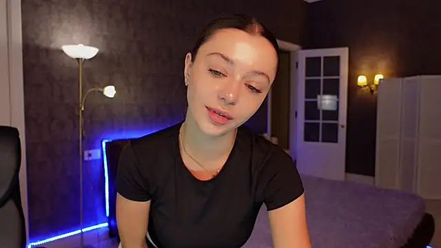 DinaCandy online show from October 2025 09:58:02 AM