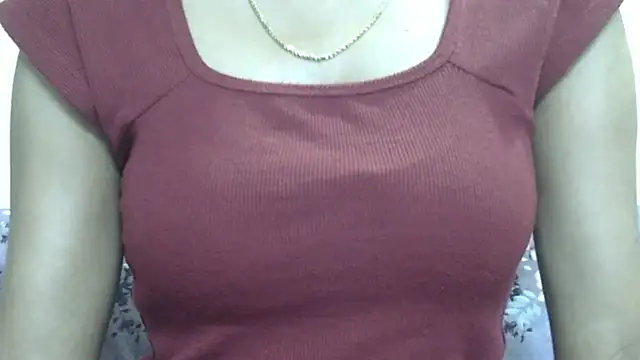  FluffyHxney  online show from June 2026 06:24:01 PM