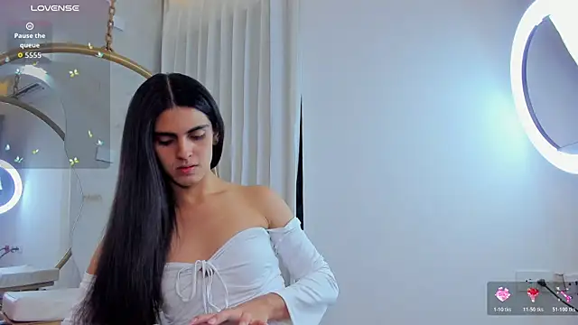 Venusflame   online show from October 2025 11:51:02 AM