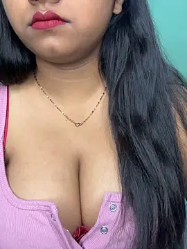 Ishaani 0 online show from May 2026 07:45:02 PM