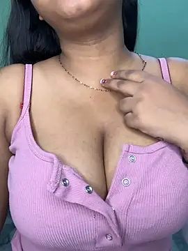 Snapshot of Ishaani_0 chatting on June 2026 09:03:01 PM Ishaani 0 online show from June 2026 09:03:01 PM