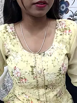 Snapshot of Ishaani_0 chatting on March 2025 03:37:02 PM Ishaani 0 online show from March 2025 03:37:02 PM