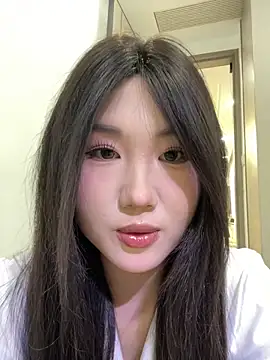 xyebobs online show from November 2025 03:38:01 PM