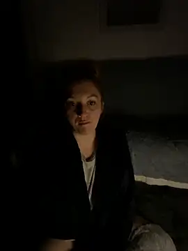 Snapshot of Stoner_BarbieXX chatting on November 2025 11:16:01 PM Stoner BarbieXX online show from November 2025 11:16:01 PM