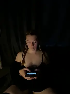 Stoner BarbieXX online show from June 2026 08:43:01 PM
