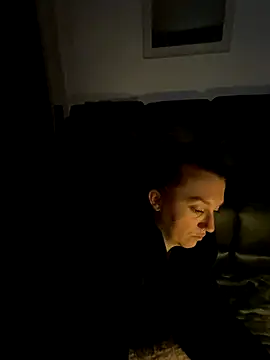 Snapshot of Stoner_BarbieXX chatting on November 2025 10:57:01 PM Stoner BarbieXX online show from November 2025 10:57:01 PM