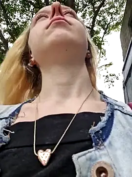 Public Katrisha online show from October 2025 01:12:02 PM