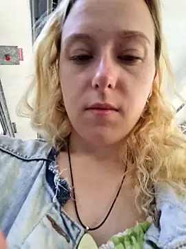 Public Katrisha online show from October 2025 12:19:02 PM