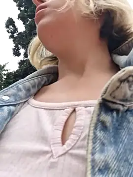 Public Katrisha online show from March 2026 02:45:01 PM