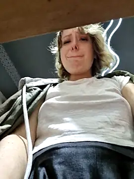 Public Katrisha online show from May 2026 02:32:02 PM