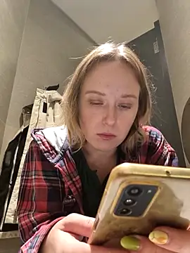 Public Katrisha online show from May 2026 02:25:02 PM