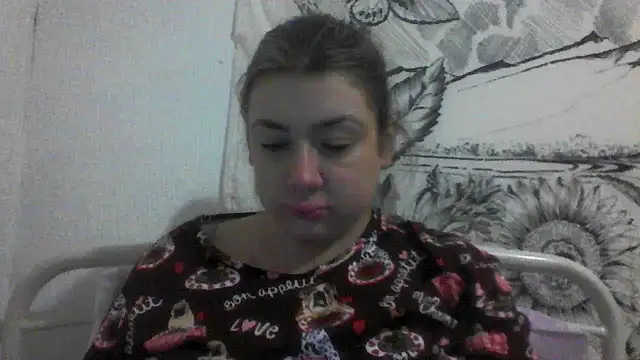 Snapshot of CamilaCherryX chatting on November 2025 07:07:01 PM CamilaCherryX online show from November 2025 07:07:01 PM