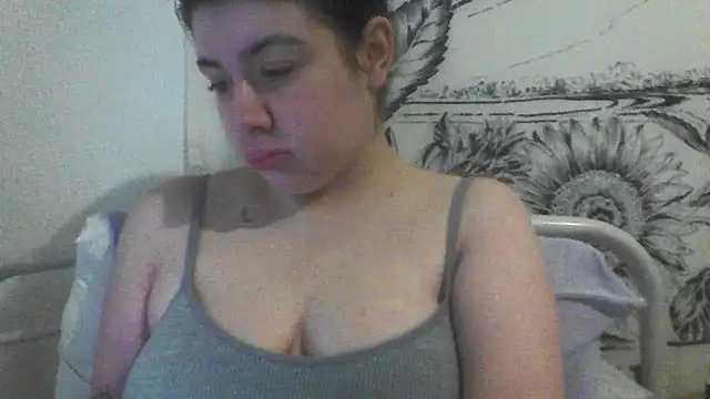 Snapshot of CamilaCherryX chatting on November 2025 03:38:01 PM CamilaCherryX online show from November 2025 03:38:01 PM