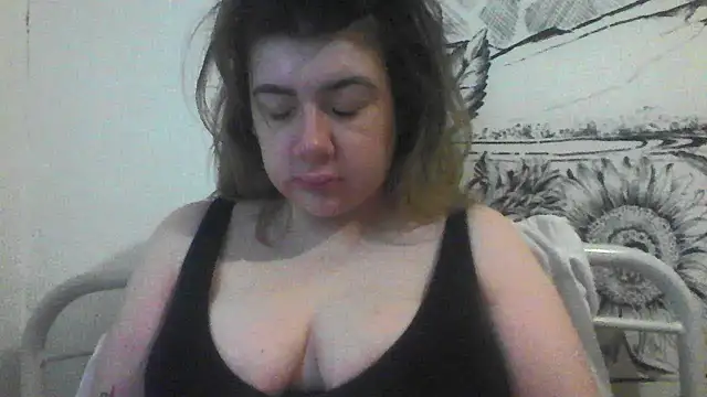 Snapshot of CamilaCherryX chatting on October 2025 01:01:01 PM CamilaCherryX online show from October 2025 01:01:01 PM