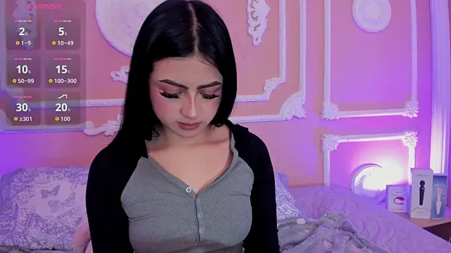 myeimmy 33 online show from April 2026 11:39:01 AM