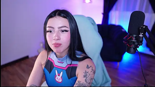 myeimmy 33 online show from March 2026 10:36:01 PM