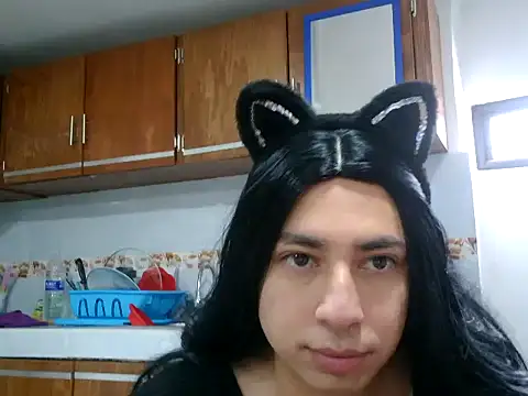Yasmin Paez99 online show from May 2026 08:23:01 PM