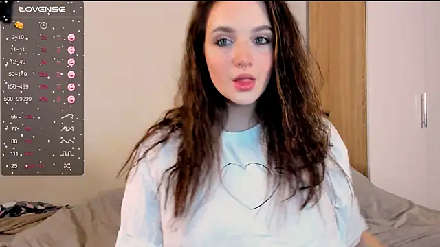 Snapshot of __Latisha__ chatting on December 2024 12:38:01 PM   Latisha   online show from December 2024 12:38:01 PM