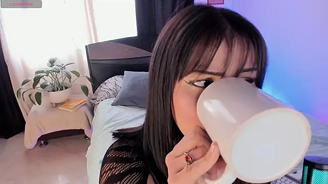 anhiahoney02 online show from March 2026 01:55:01 PM