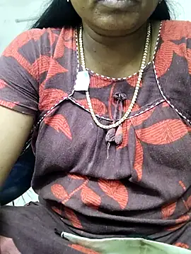 Snapshot of Tamilrojanew chatting on December 2025 02:38:01 PM Tamilrojanew online show from December 2025 02:38:01 PM