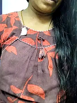 Snapshot of Tamilrojanew chatting on October 2025 08:26:01 AM Tamilrojanew online show from October 2025 08:26:01 AM