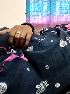 Snapshot of Tamilrojanew chatting on November 2025 01:10:02 AM Tamilrojanew online show from November 2025 01:10:02 AM