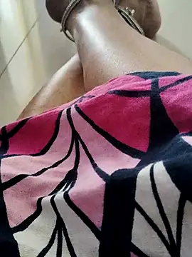 Snapshot of Tamilrojanew chatting on November 2025 06:06:02 AM Tamilrojanew online show from November 2025 06:06:02 AM