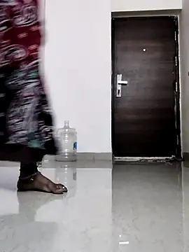 Snapshot of Tamilrojanew chatting on November 2025 10:08:01 AM Tamilrojanew online show from November 2025 10:08:01 AM