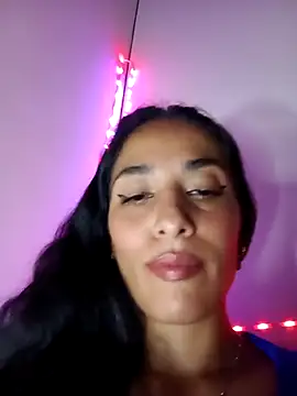 chloewildd  online show from November 2025 04:16:01 AM