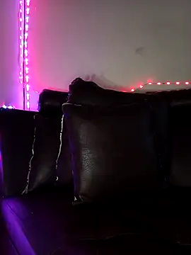 chloewildd  online show from November 2025 09:08:01 PM