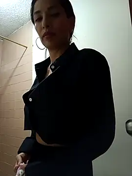 chloewildd  online show from April 2026 10:16:01 PM
