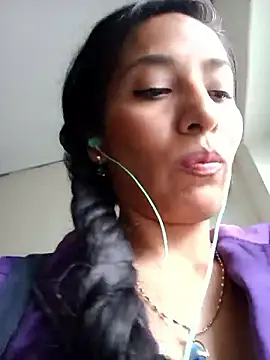 chloewildd  online show from November 2025 09:09:01 PM