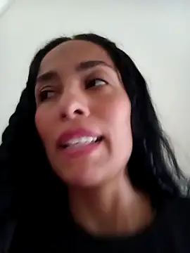 chloewildd  online show from November 2025 07:58:01 PM