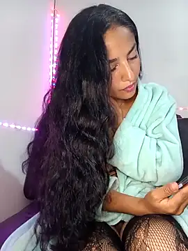 chloewildd  online show from November 2025 01:06:01 AM